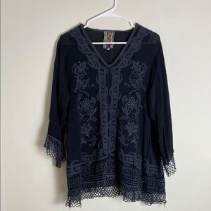 Johnny Was Black Grey Embroidered Scalloped Long Sleeved Tunic Dress Size M